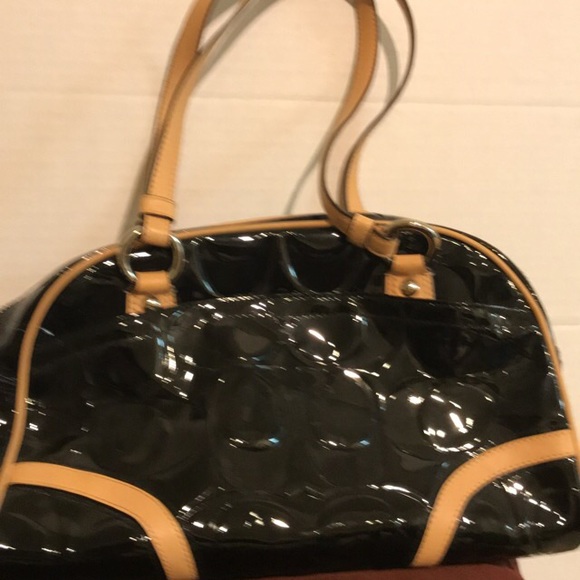 Coach Handbag Peyton Embossed Paten Satchel F20065 - Picture 4 of 8